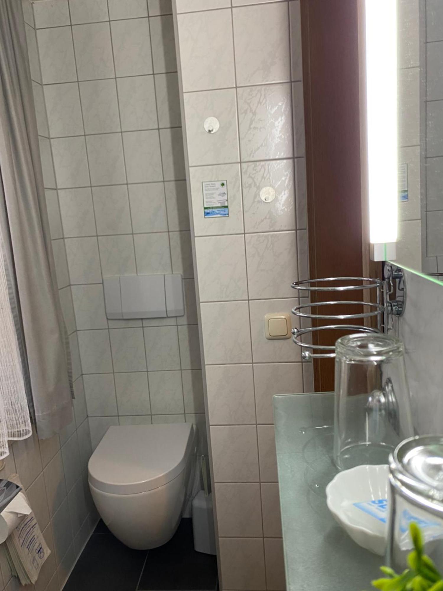 Waldgasthof Pension Baodwirt Stephanskirchen エクステリア 写真